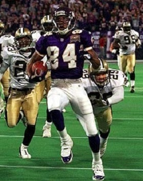 Today in Pro Football History: Rookie of the Year: Randy Moss, 1998