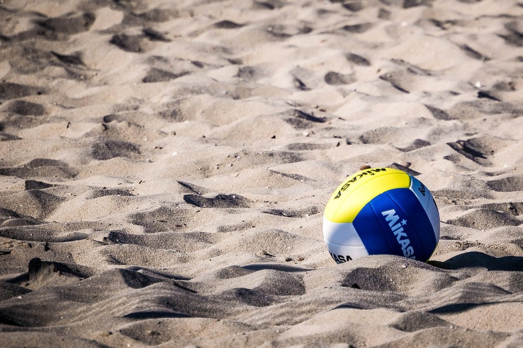 Locals Are Using The US-Mexican Border As A Volleyball Net To Promote Peace