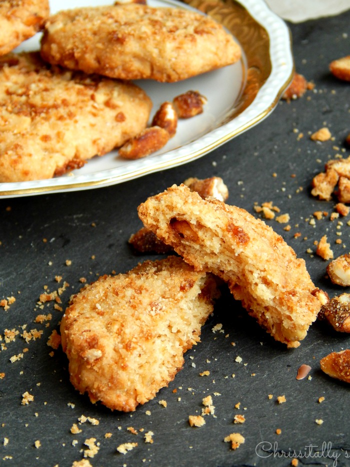 Chrissitally´s Cupcakefactory: Knusprig Gebrannte Erdnuss Cookies Chrissitally´s Cupcakefactory: Knusprig Gebrannte Erdnuss Cookies