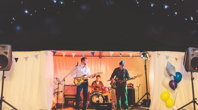 How To Pick The Right Wedding Entertainment For Your Venue How To Pick The Right Wedding Entertainment For Your Venue