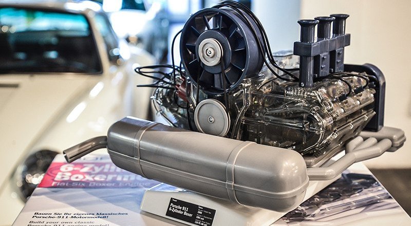 Odanizi Susleyebilecek 6 Seffaf Motor Maketi Sekiz Silindir