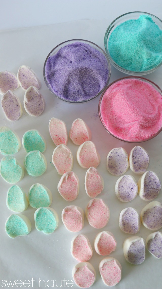 http://sweethaute.blogspot.com/2015/04/spring-marshmallow-bunny-ears.html