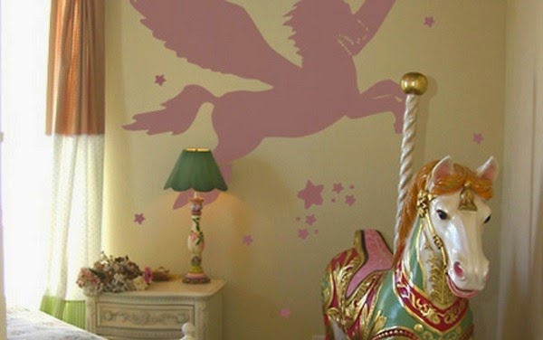 Beautiful wall stickers ideas for a cute girl nursery