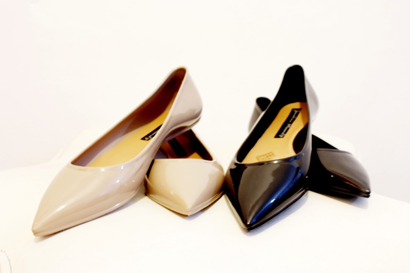 tenis flatform aberto atras