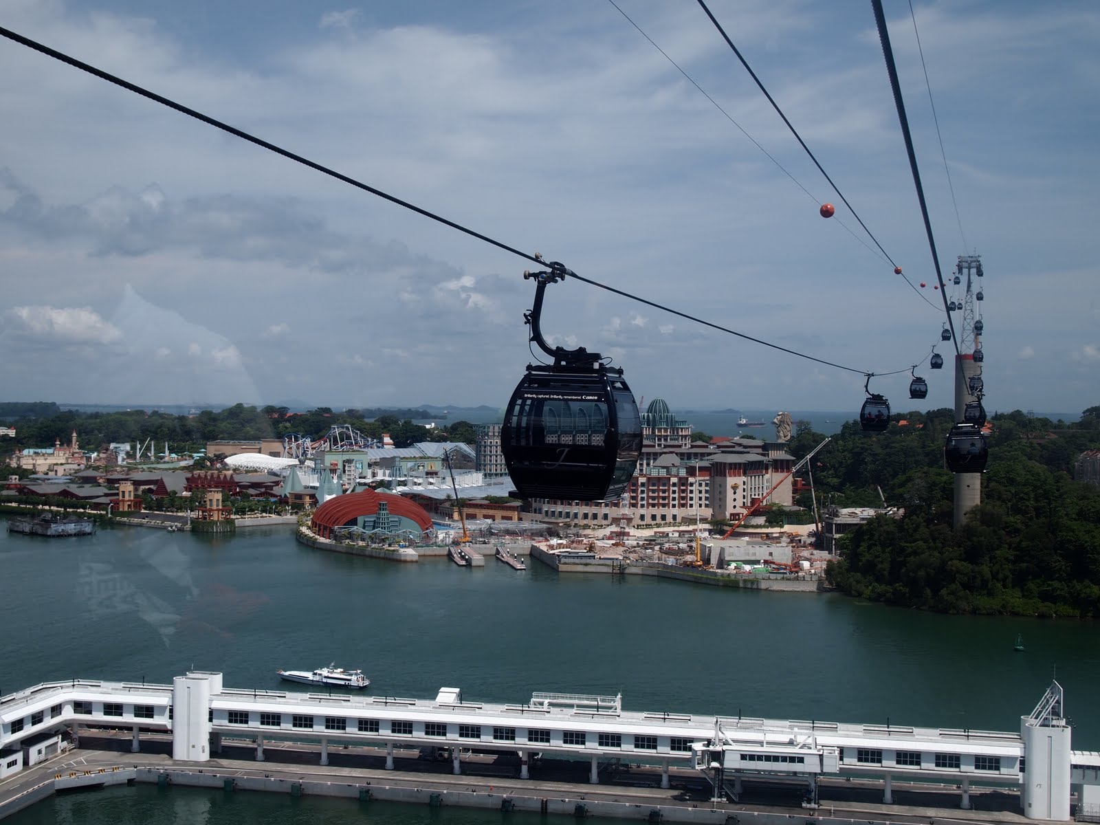 7travelbird: Sentosa, Singapore