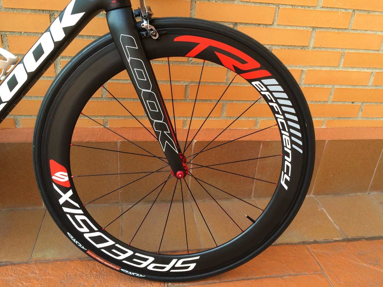 RUEDAS SPEEDSIX TRI EFFICIENCY 60 TUBULAR