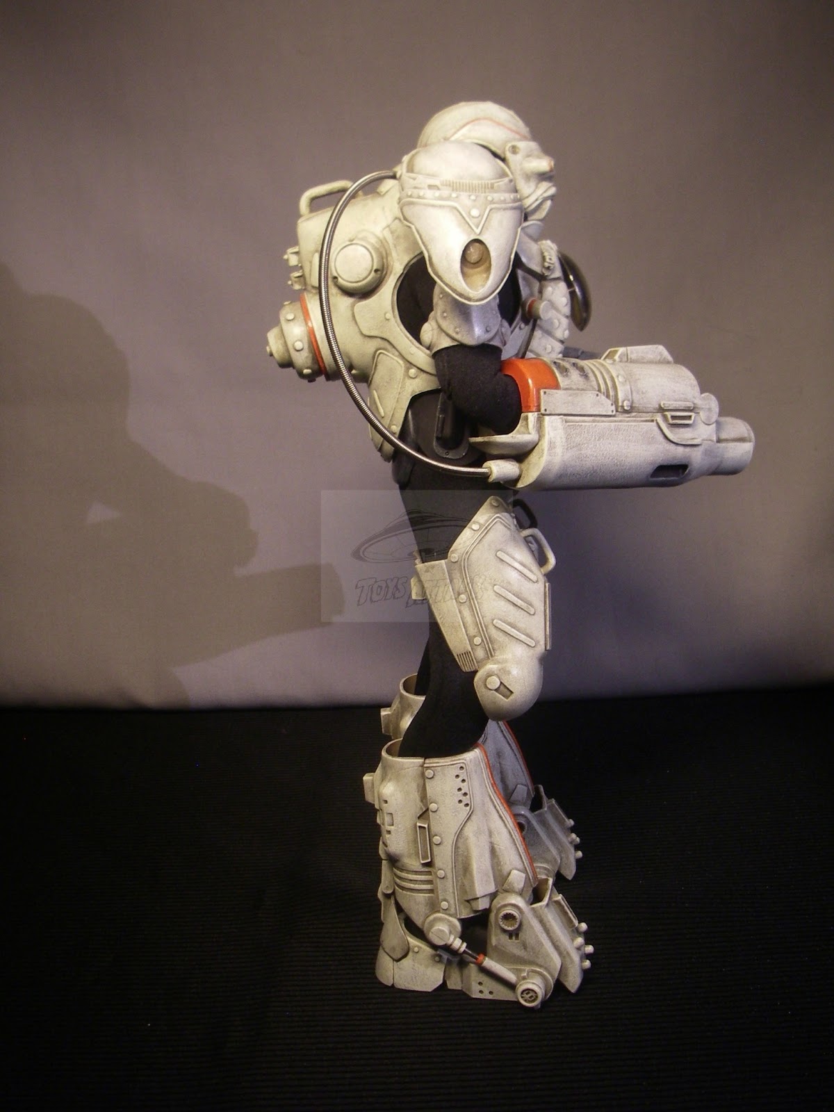 Figurine Collection Z.M.D.C Zero Metal Defence Capsule Jiu Gang, 1/6