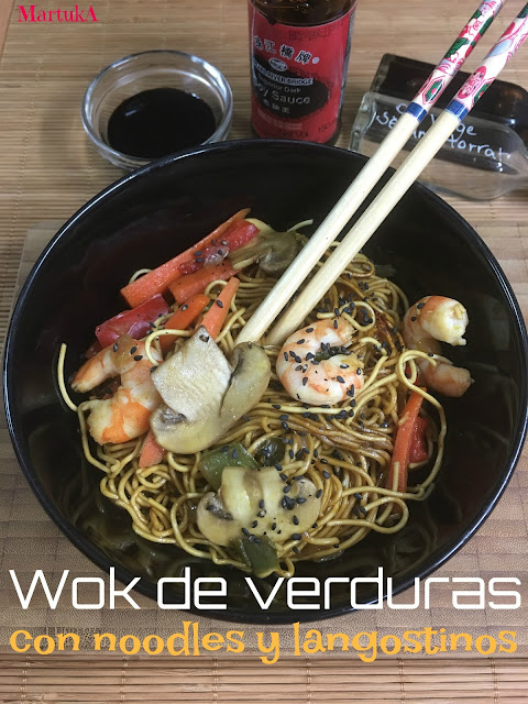 Wok De Verduras Con Noodles Y Langostinos