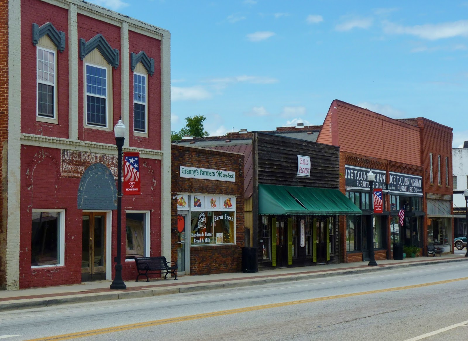 ROYSTON HOME OF TY COBB