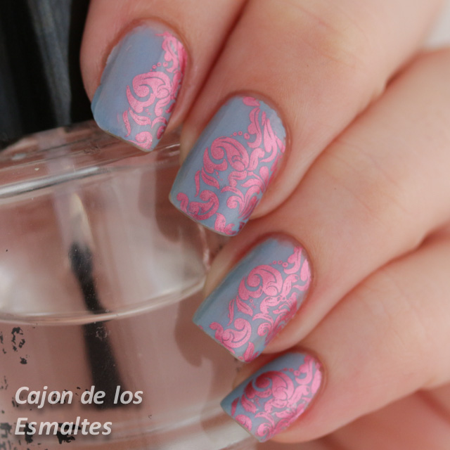 Uñas decoradas románticas - Brocado rosa y celeste