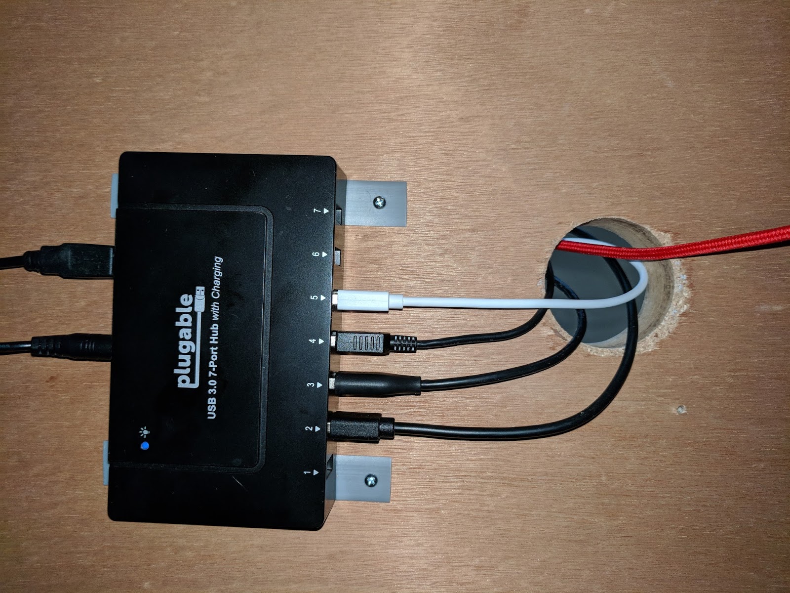 Reflections Mount A Charging Usb Hub To The Bottom Of Your
