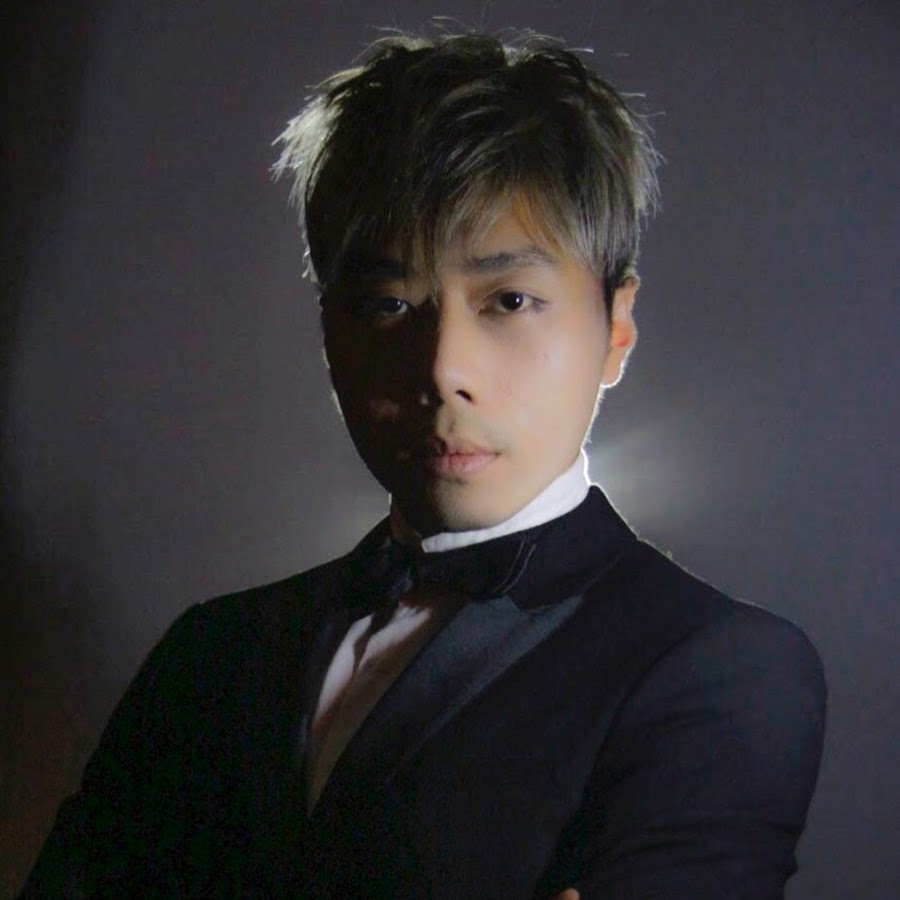 Biodata Roy Kiyoshi Lengkap
