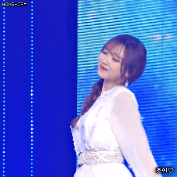 171007 추석특집 뮤콘서트 러블리즈 빵떡이 류수정.gif | 인스티즈