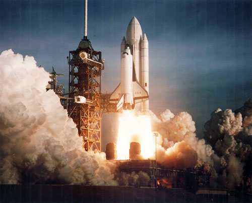 Gambar Transportasi : Pesawat Ruang Angkasa