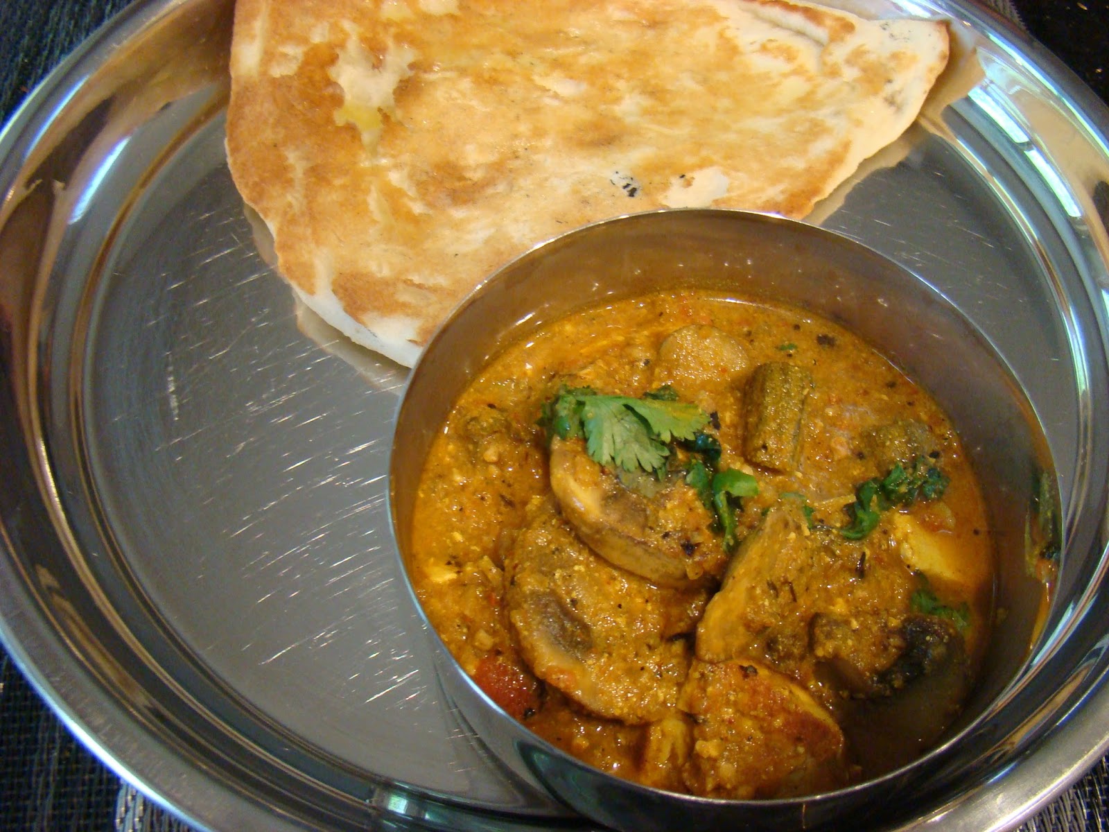 My Favorite Recipes Collection Okra Mushroom Curry with Paneer