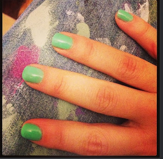 DIY Swank: DIY gel nails.