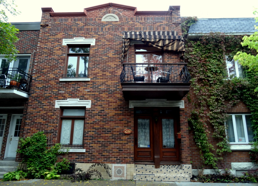 Montreal, Canada Hip Apartments of Le Plateau MontRoyal Borough