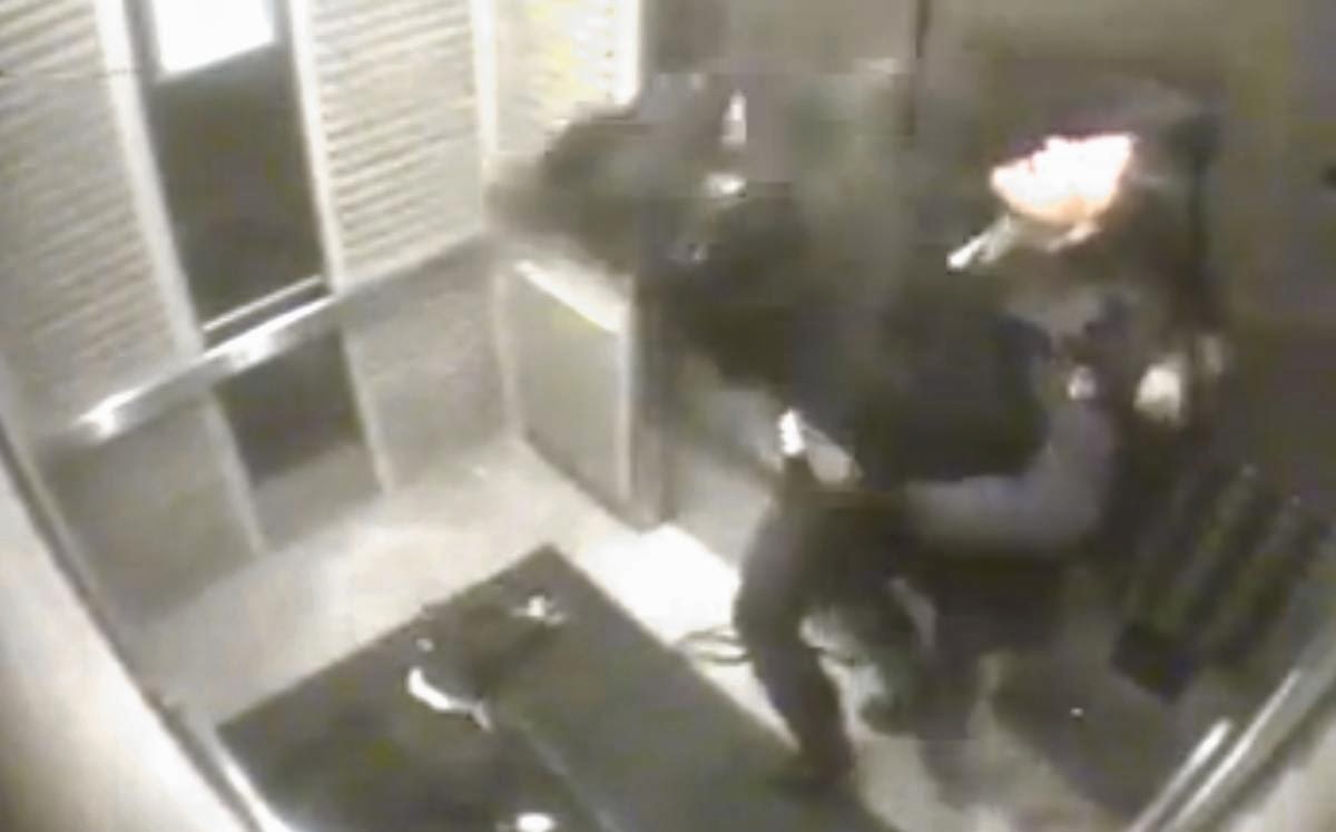 Bing News Headlines VIDEO Dog's leash gets caught in elevator door as