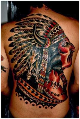 tatuagens de indias nas costas femininas