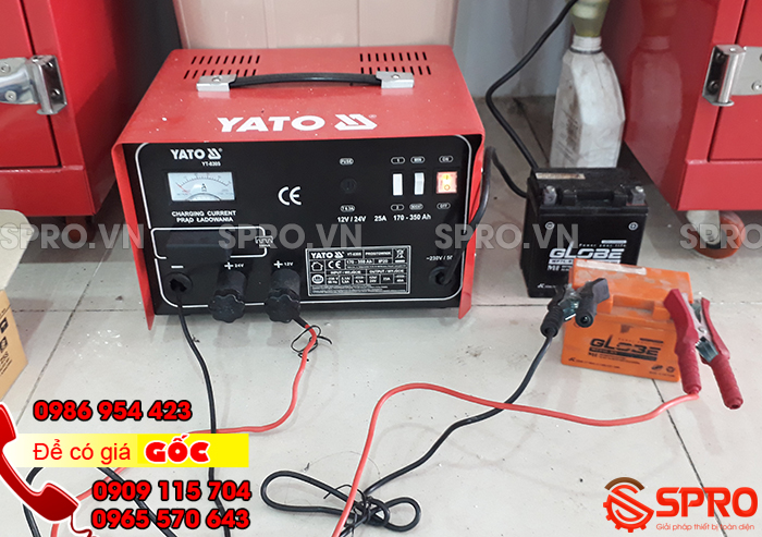 Máy sạc bình ắc quy giá rẻ yato cho tiệm sửa xe máy, head Honda