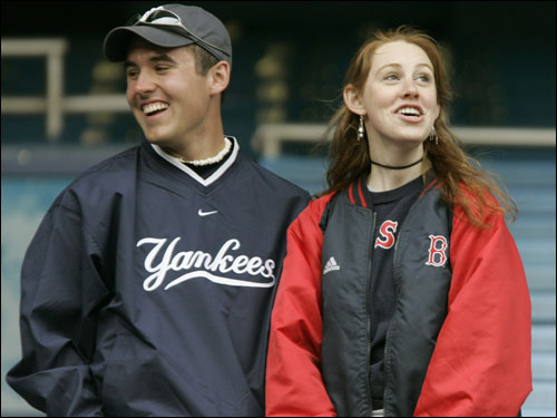 Bleeding Yankee Blue: YANKEES / RED SOX COUPLES: A SURVIVAL GUIDE