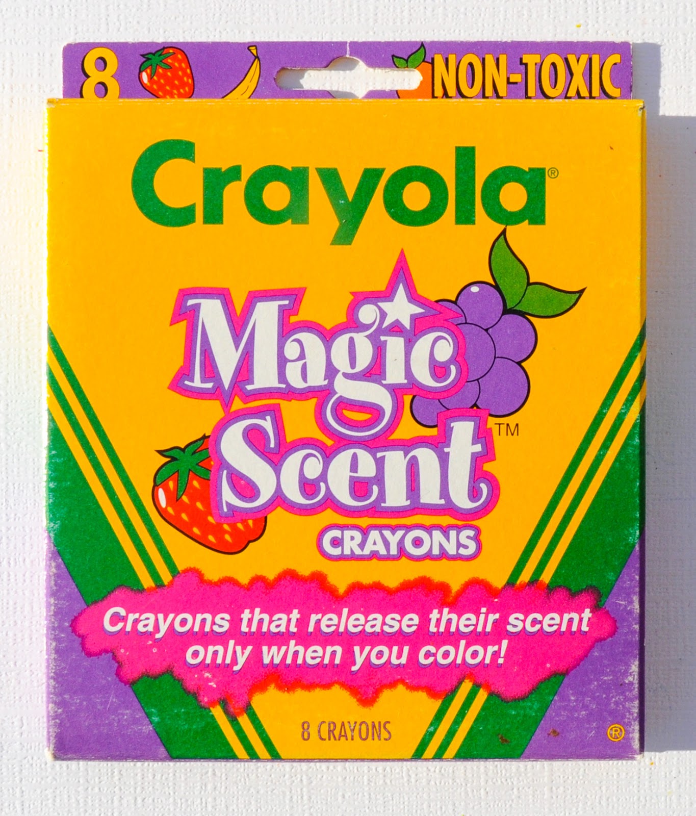 Crayola Magic Scent Crayons What's Inside the Box Jenny's Crayon