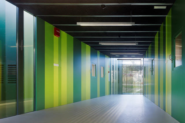 martínez antón arquitectos: La sencillez del cuadrado: Escuela infantil