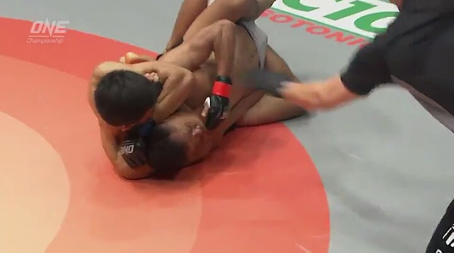 Abdul Aziz Calim defeats Adi Paryanto via submission (Rear Naked Choke) 