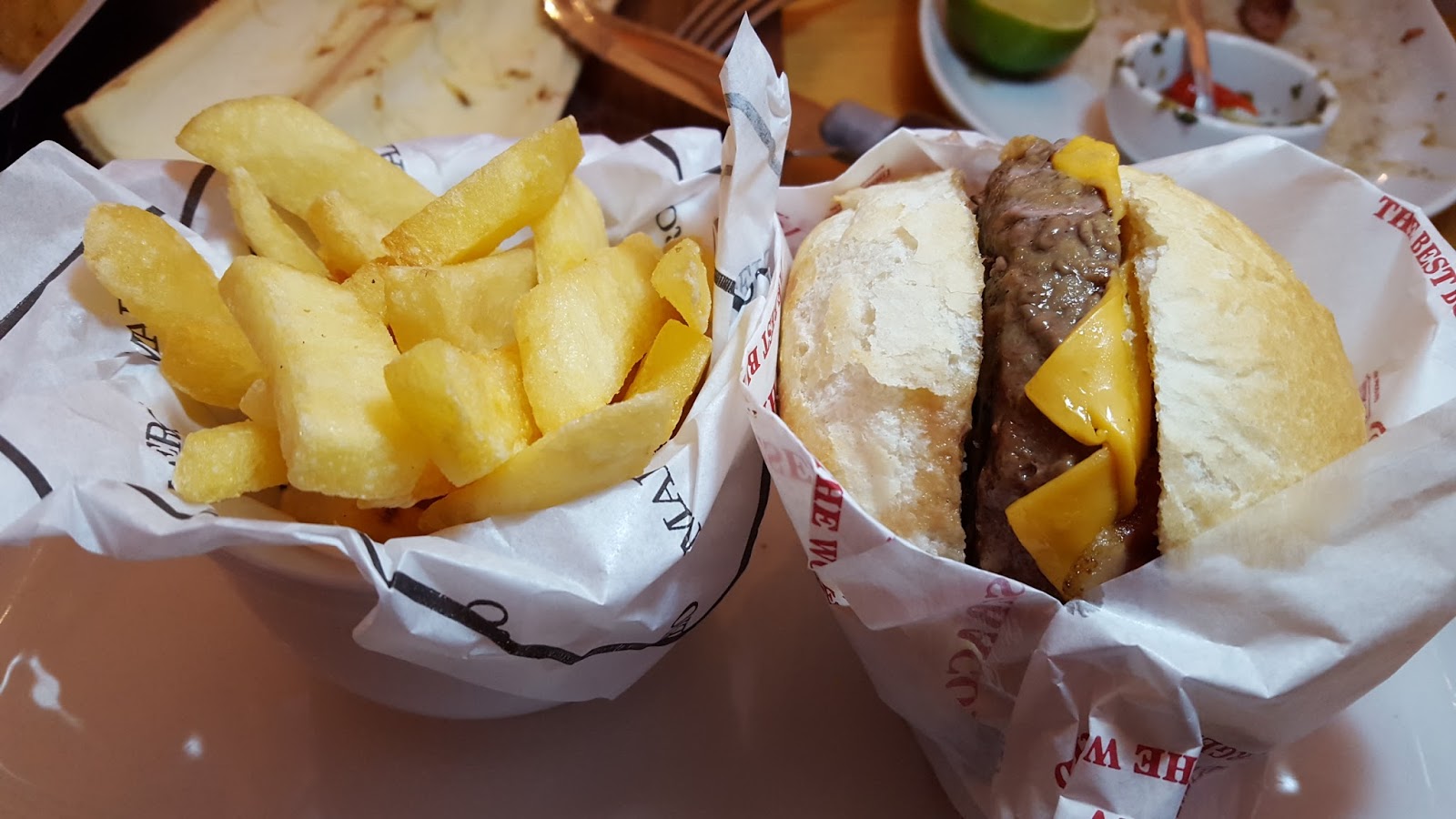 Madero. The Best Burger in the World, by O Melhor Hambúrguer do Rio