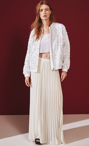 Colección verano 2016 H&M, cazadora bomber y falda plisada H&M cazadora bomber mujer y falda plisada verano 2016