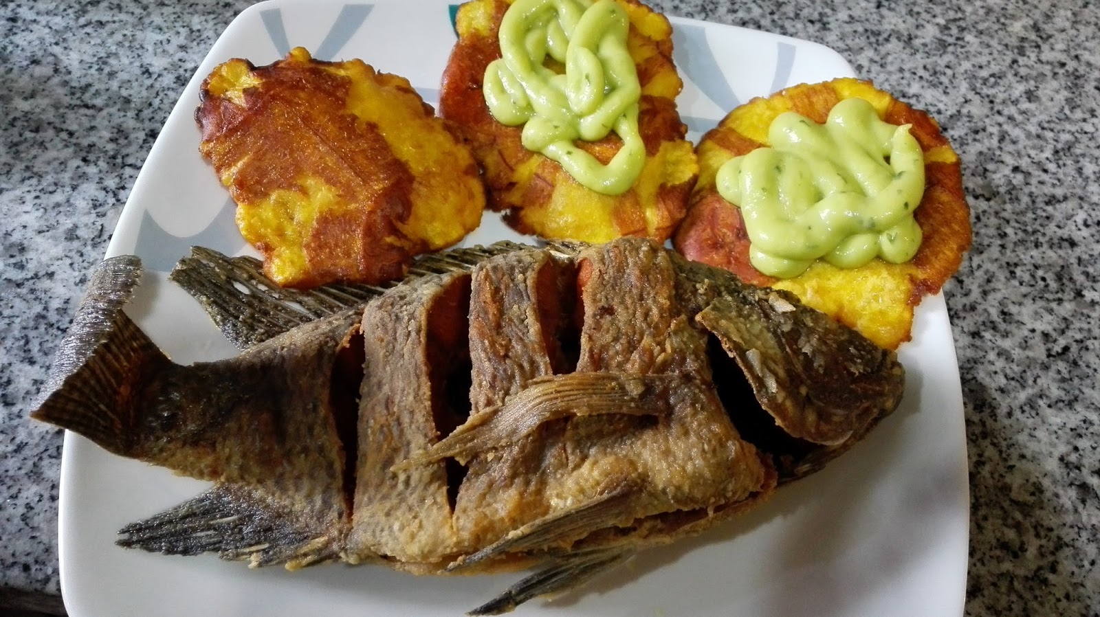 Caseros de la Abuela TILAPIA FRITA