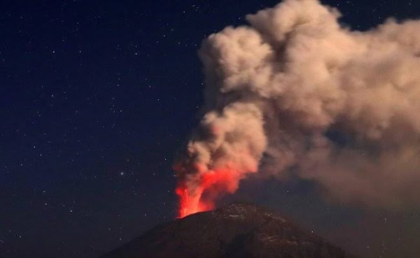 Alerta amarilla por erupción del volcán Popocatépetl en México. Alerta amarilla por erupción del volcán Popocatépetl en México.