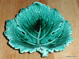 Wedgwood Barlaston Majolica Green Leaf Dish