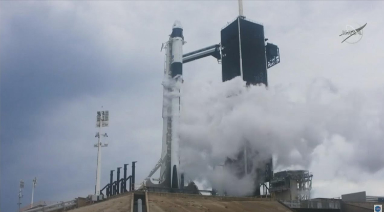 SpaceX  1st manned launch