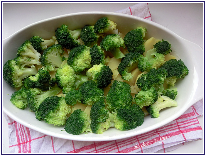 Lecker mit Geri: Broccoli-Kartoffel-Käse-Auflauf - Огретен с броколи ...