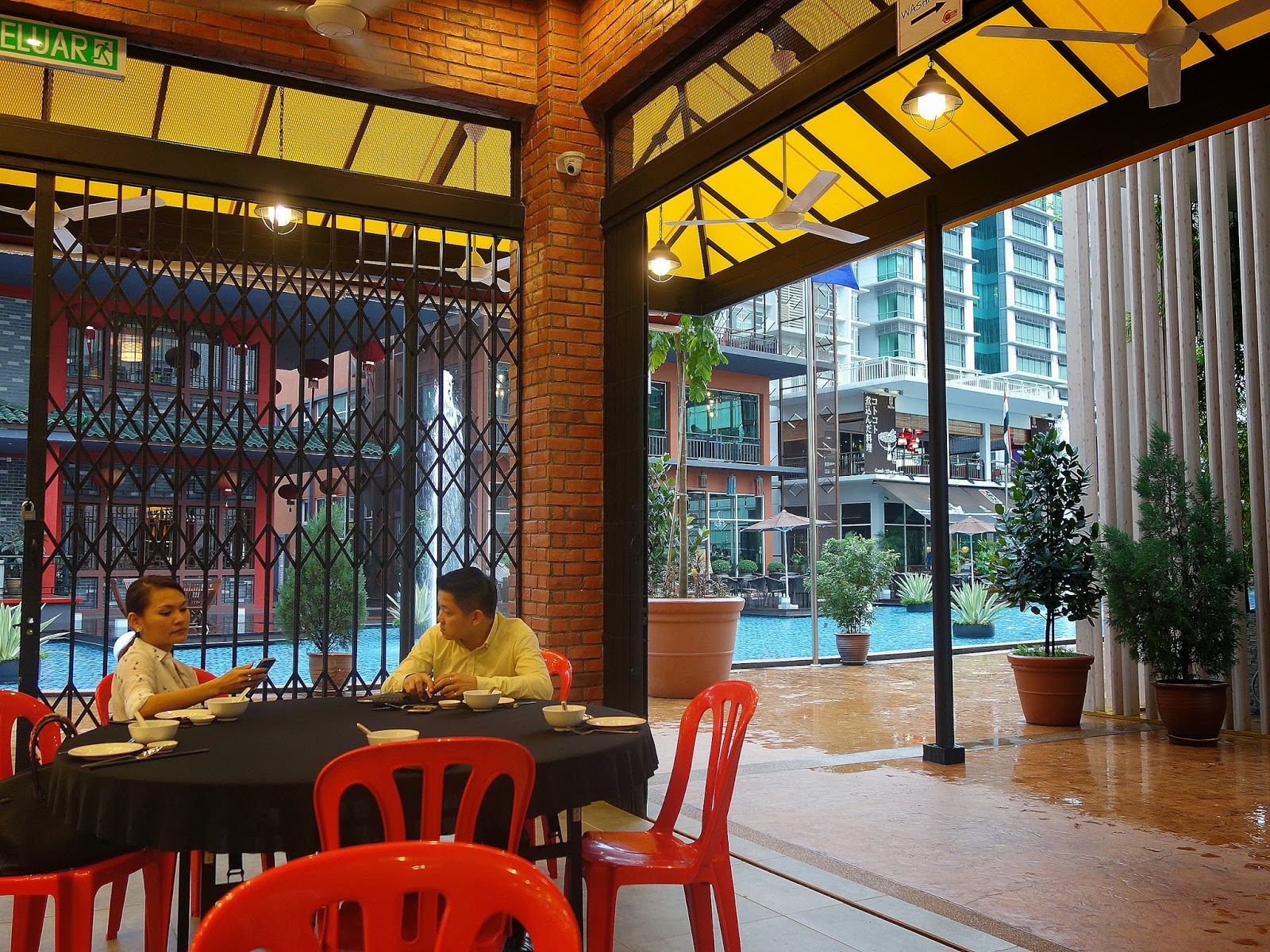 Though Customers Can Still Take Pleasure In The Scenic View Of Oasis
