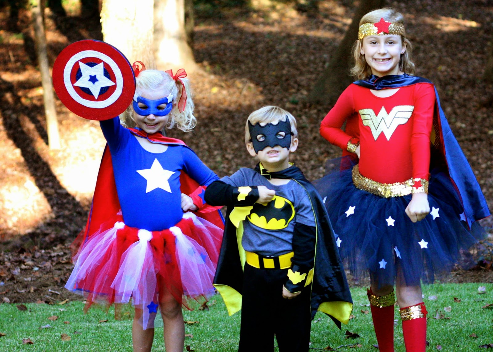magnolia-mamas-diy-superhero-costumes