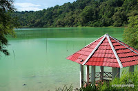 danau linow tomohon sulawesi utara