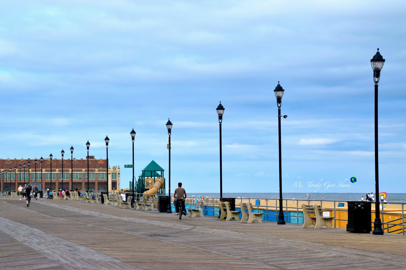 Asbury Park regularly finds itself on many of NJ's "Best" lists. Now I know why! | Ms. Toody Goo Shoes