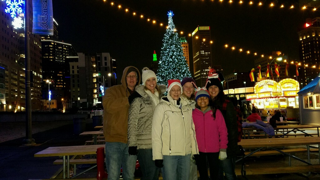 I want to share the few days leading up to Christmas and the memories we made.