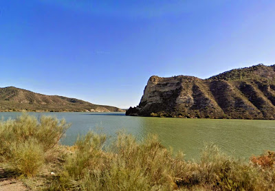 Variedad de paisajes en Ribarroja