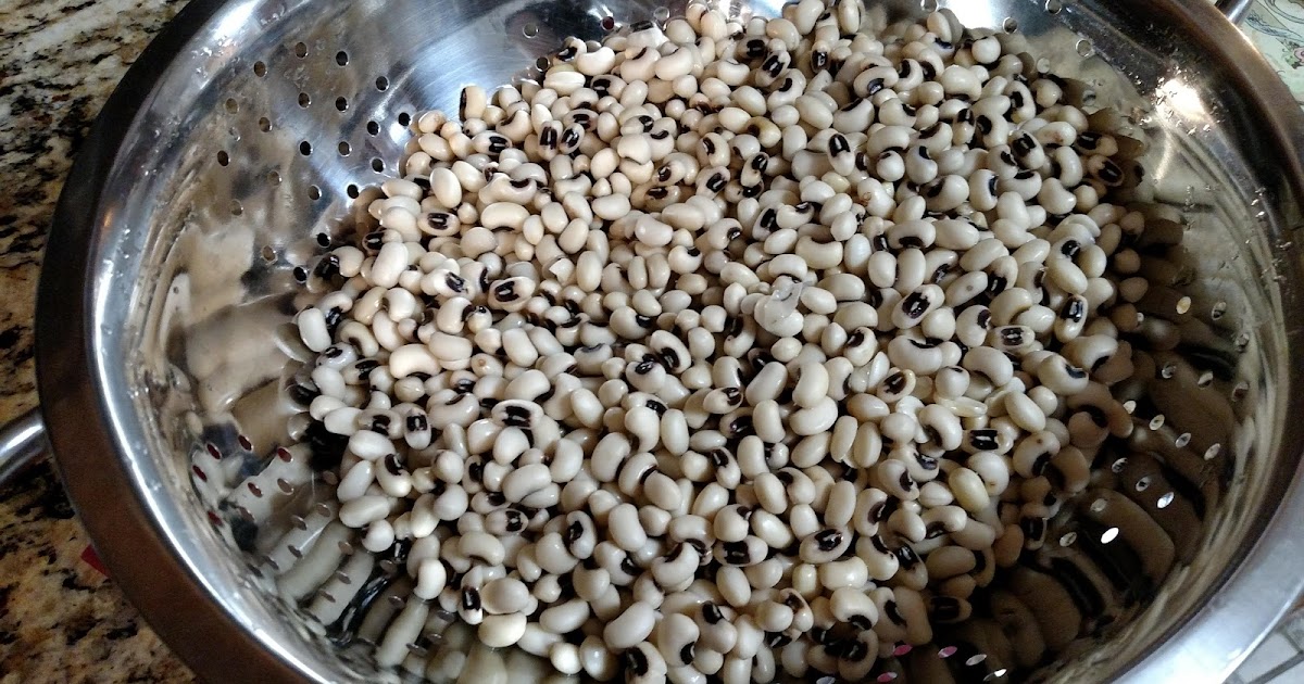 Hot Southern Mess Blackeyed Peas & Cabbage