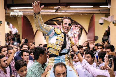 Resultado de imagem para padilla torero c. pequeno