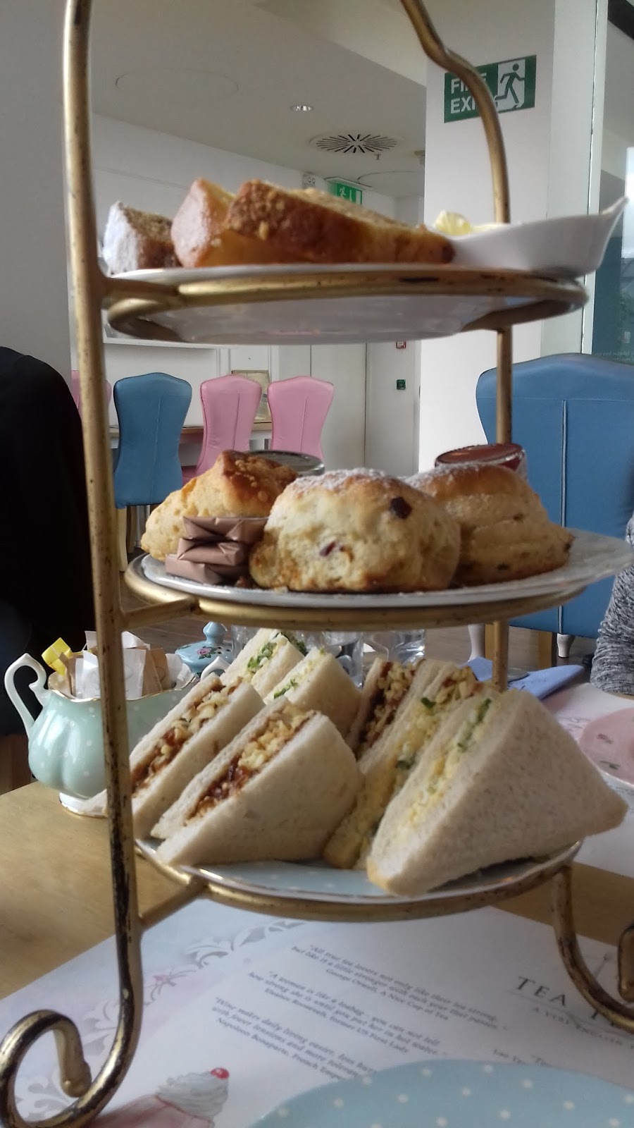 Scribbling Lau Afternoon tea review Tea Terrace, Guildford