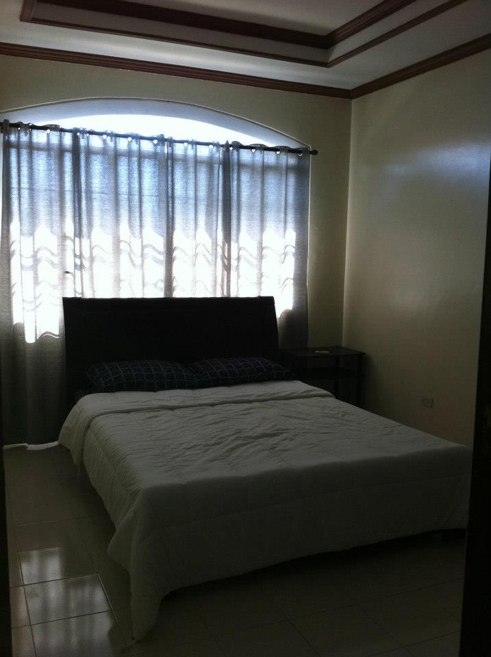 Davao Home Provider FOR RENT Townhouse Fully Furnished, Juna
