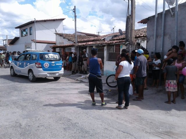 Adolescente de 15 anos é morto com cerca de 20 tiros em Feira de Santana