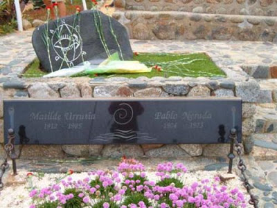 Pablo Neruda Foto del lugar donde se encuentra el cuerpo de Pablo Neruda