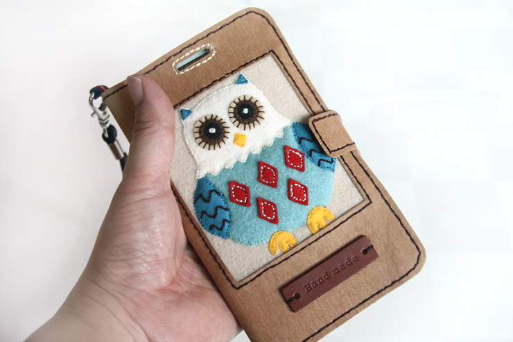 How to make Pretty Mobile Phone Case step by step DIY tutorial.