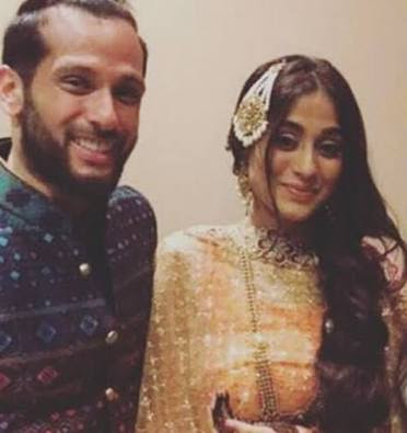 Tv Actress Soumya Seth Ties The Knot With Director Arun Kapoor Indian Celebrity Events Shaheer sheikh and soumya seth dance on bolly star vaganza (rehearsal). tv actress soumya seth ties the knot