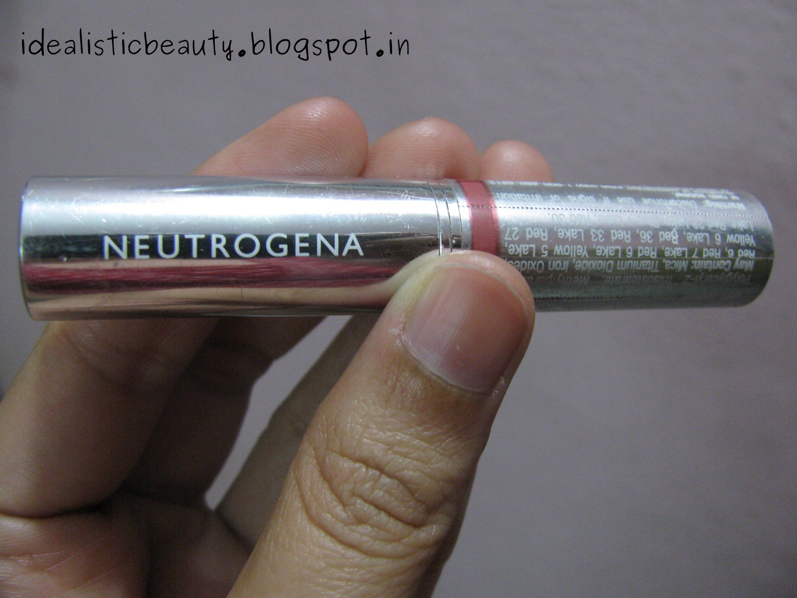 Ideal Beauty Neutrogena Moisture Shine Lipstick